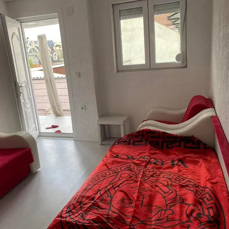 Sapphire Apartment